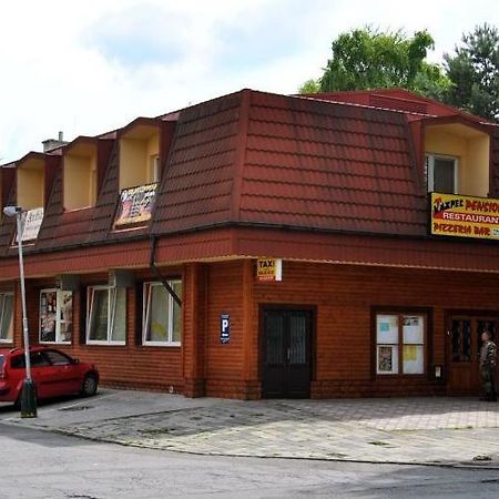 Uničov Penzion Kaspec מראה חיצוני תמונה
